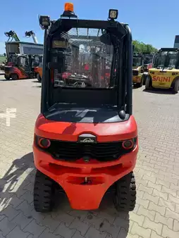 Dieselový VZV  Linde H 30 D (4)