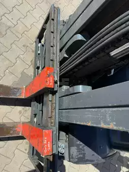 Dieselový VZV  Linde H 30 D (6)