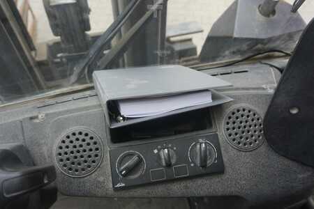 Diesel Forklifts 2014  Linde H 40D-02 - Containerversion (7)