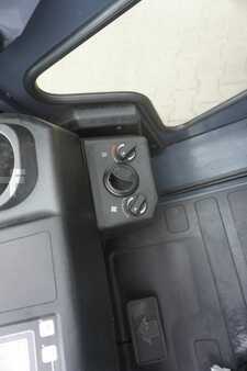 Elektro 4 Rad 2019  Toyota 8FBMT 45 - 4858 Stunden (12)