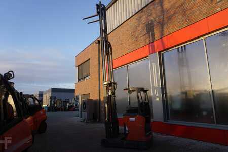 Schubmaststapler 2018  Linde R 14B-01 - Nur 5.336 Stunden (2)