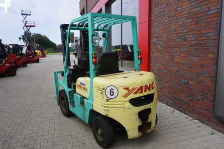 Diesel Forklifts 1999  Yang FD 25 - Dieselstapler (4)