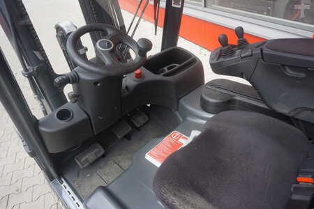 Sähkö - 3 pyör 2021  Linde E 16-02 - 2021er (6)