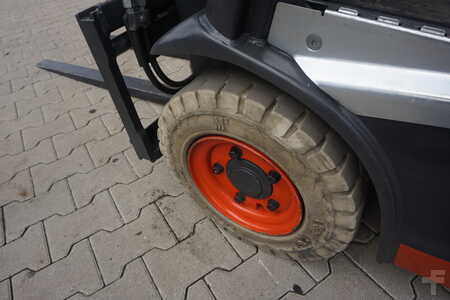 Sähkö - 3 pyör 2021  Linde E 16-02 - 2021er (9)