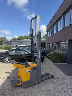 Stapelaars met staplatform  Jungheinrich ERC 216 z (8)