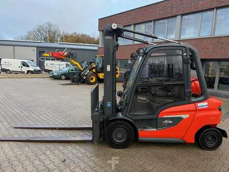 Gas gaffeltruck 2022  Linde H 35 T EVO (1)