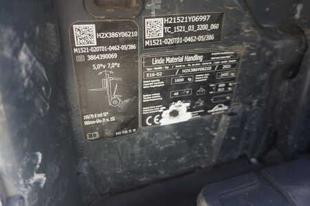 Sähkö - 3 pyör 2021  Linde E 16-02 - 2021er - Triplex (12)