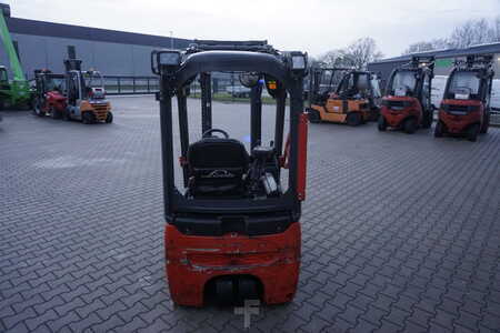 Elektryczne 3-kołowe 2010  Linde E 12 -01 - 2022 er Batterie (4)
