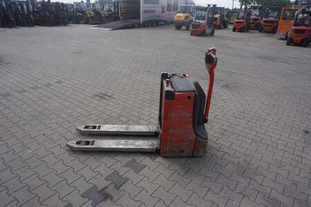 Wózek wysokiego podnoszenia 2016  Linde T 16L (4)