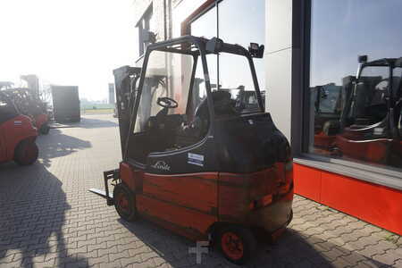 Linde E 30-02/600 - 4.350 Stunden - Triplex