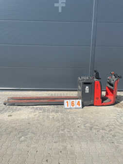 Horizontális komissiózó 2016  Linde N24-132-00 (2)