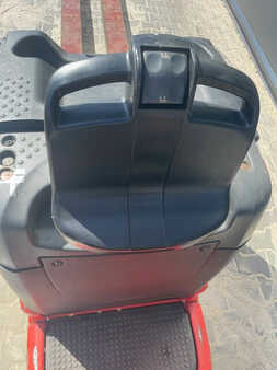 Horizontális komissiózó 2016  Linde N24-132-00 (5)