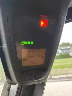Empilhador a gás 2015  Linde H80T/900 (14)