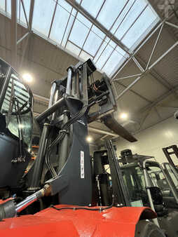 Diesel heftrucks 2013  Linde H320D (9)