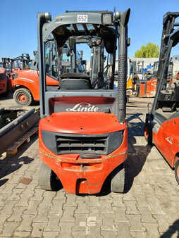 Chariots élévateurs diesel 2013  Linde H16D (4)