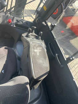 Sähkö - 4 pyör 2017  Linde E16P-02 (12)