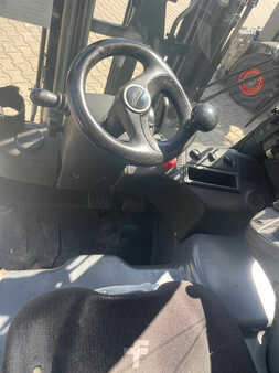 Sähkö - 4 pyör 2017  Linde E16P-02 (13)