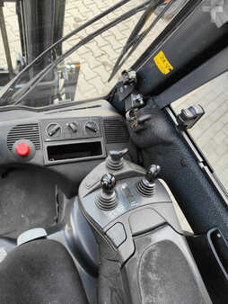 Sähkö - 4 pyör 2017 Linde E16P-02 (4)