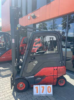 Sähkö - 4 pyör 2017  Linde E16P-02 (5)