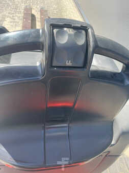 Horizontális komissiózó 2016  Linde N24-132-00 (6)