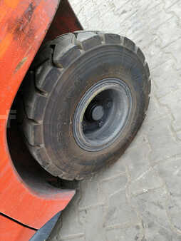 Nestekaasutrukki 2020  Linde H20T-01/600 (7)