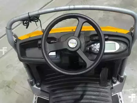 Camions à plate-forme éléctrique 2019  Still LTX70 (3)