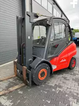 Empilhador a gás 2007  Linde H50T (1)