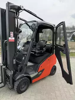 Empilhador a gás 2026  Linde H18T (6)