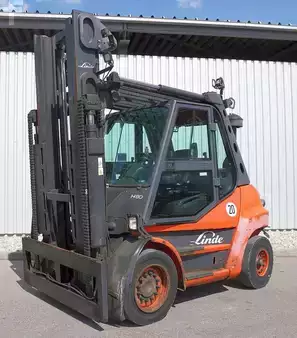 Empilhador diesel 2013  Linde H80D (1)