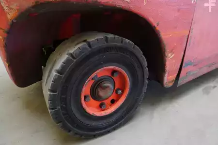 Empilhador a gás 2018  Linde H20CNG (6)