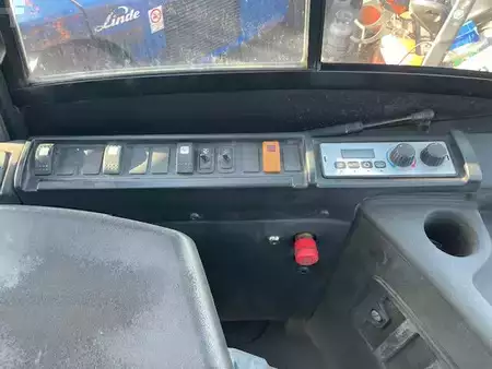 Dieselový VZV 2013  Linde H320D (13)