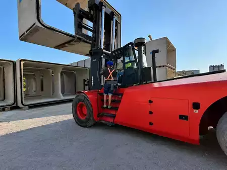 Dieselový VZV 2013  Linde H320D (5)