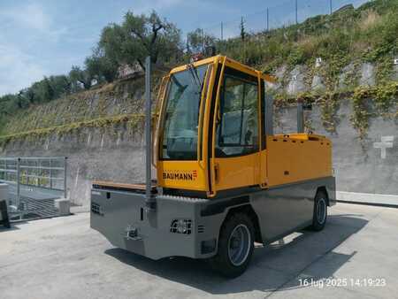 Kylkitrukki 2025  Baumann EGX  80L/16/40 ST (1)