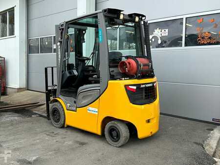 LPG Forklifts 2015  Jungheinrich TFG316s (3)