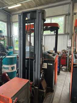 Reach Trucks 2014  Toyota RRE160 (3)