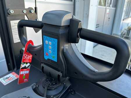 Horizontale orderpickers 2018  Toyota OSE100 (6)
