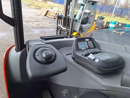 Reach Trucks 2018  Toyota RRE160H (6)