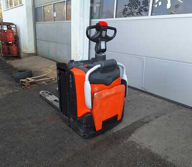 Lavansiirtovaunu 2022  Toyota LPE200 (2)