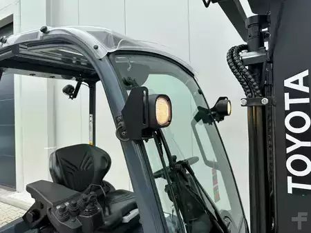 Electric - 3 wheels 2020  Toyota 8FBE16T (9)