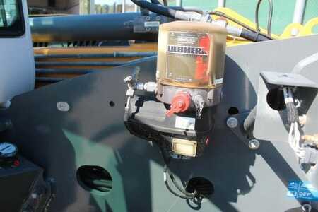 Teleskopstapler-Starr 2018  Liebherr T33-10 4FS - Nr.: 469 (6)
