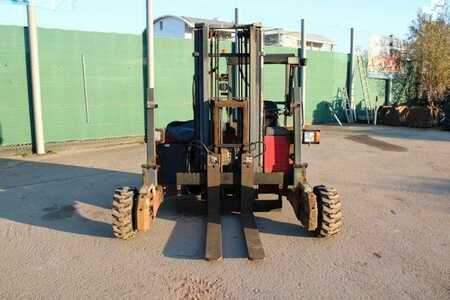 Závěsné vysokozdvižné vozíky 2011  Moffett M 4-25.3  Nr.: 034 (4)