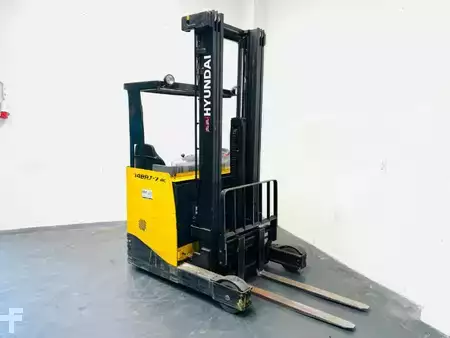 Retraky 2011 Hyundai 14BRJ-7 - Batterie aus 2023 (4)