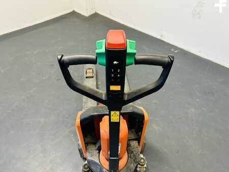 Electric Pallet Jacks 2022  Doosan LPM15N-7 (2)