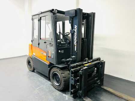 Elektro 4 Rad 2023 Doosan B50X-7 (3)