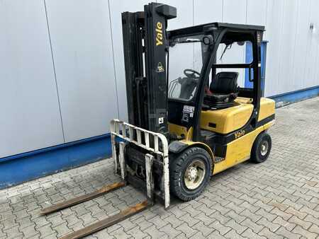 Diesel truck 2014  Yale GDP35VX (1)