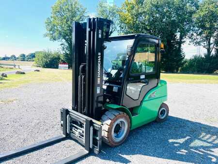 Sähkö - 4 pyör 2024  HC (Hangcha) CPD50-XXD (1)