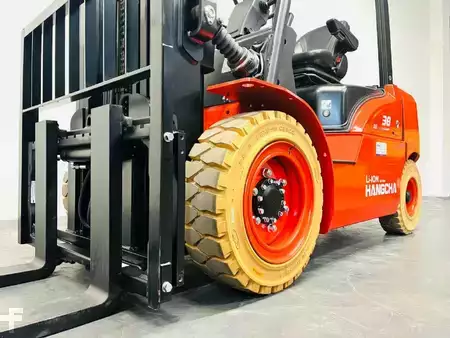 Eléctrico - 4 rodas 2026  HC (Hangcha) CPD38-XE (7)