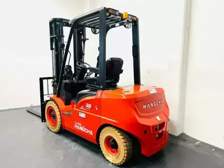 Eléctrico - 4 rodas 2026  HC (Hangcha) CPD38-XE (3)