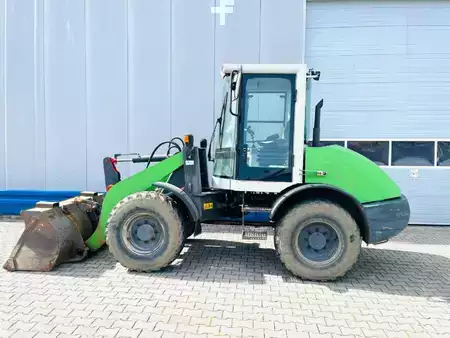 Egyéb 2002  O-K L6.5 (2)