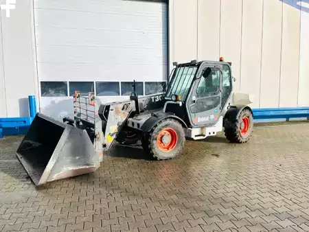 Telehandler Fixed 2003  Bobcat T3071 (1)